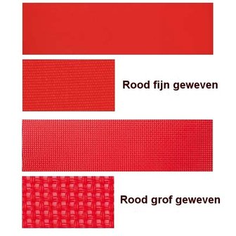 Beukenhouten ligbed met rode bekleding (Rosso)