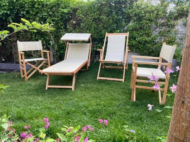 Beukenhouten ligstoel (lijnzaadolie) met armleuningen en grof geweven Twistsand bekleding